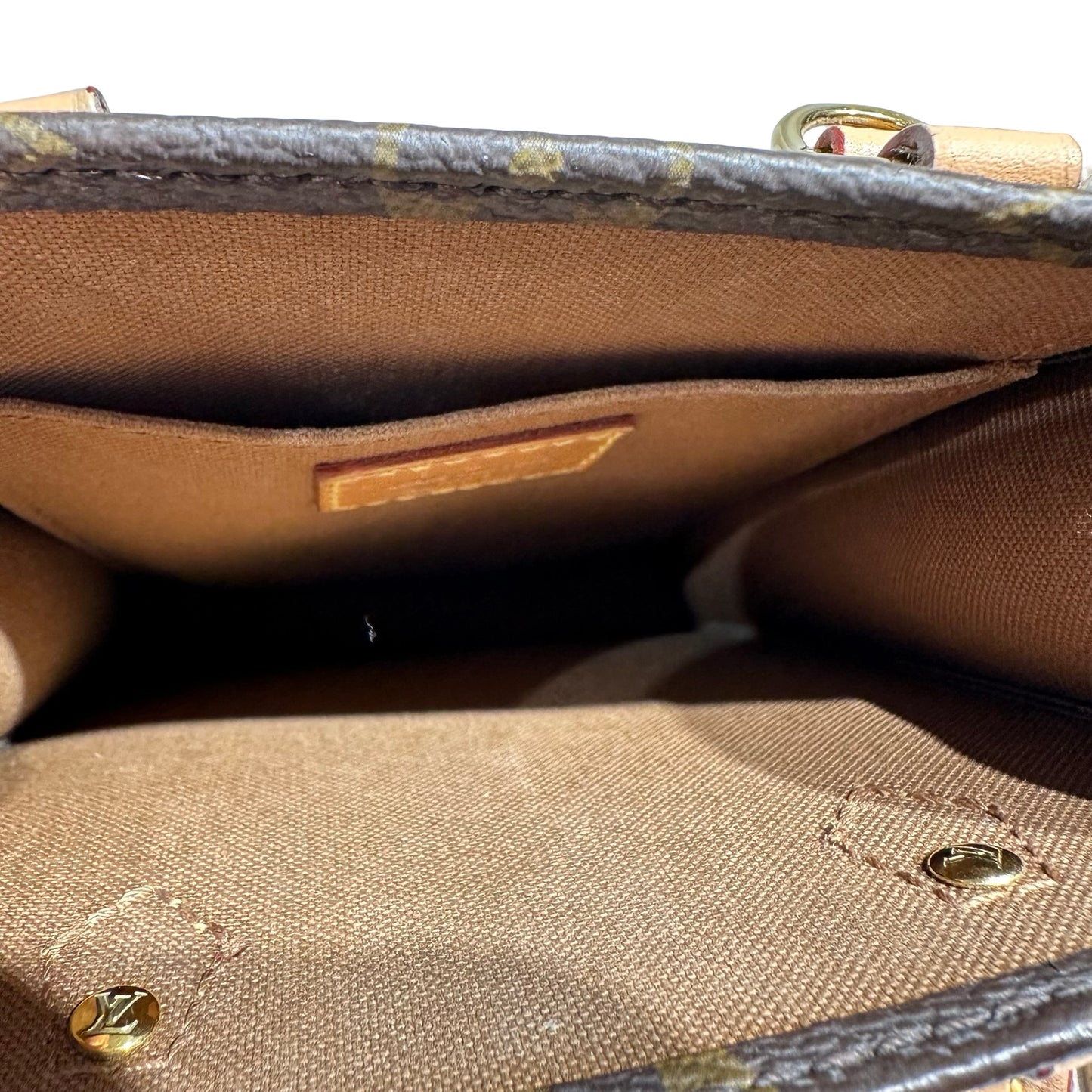 LV PETIT SAC BAG [3001088]