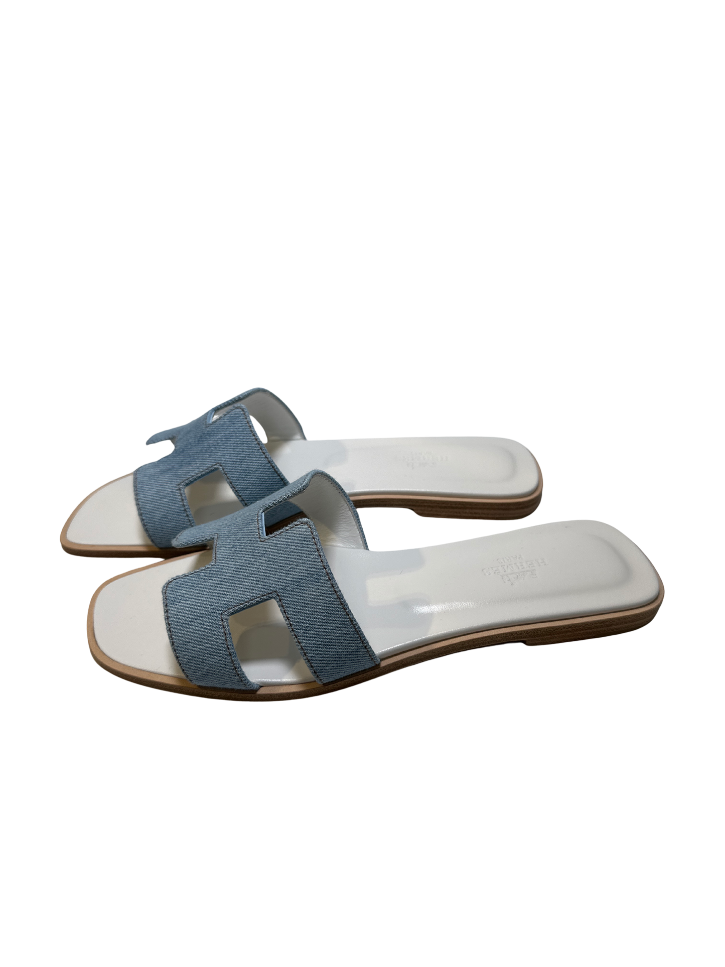 Unused HERMÈS Calfskin Leather Shoes Denim White