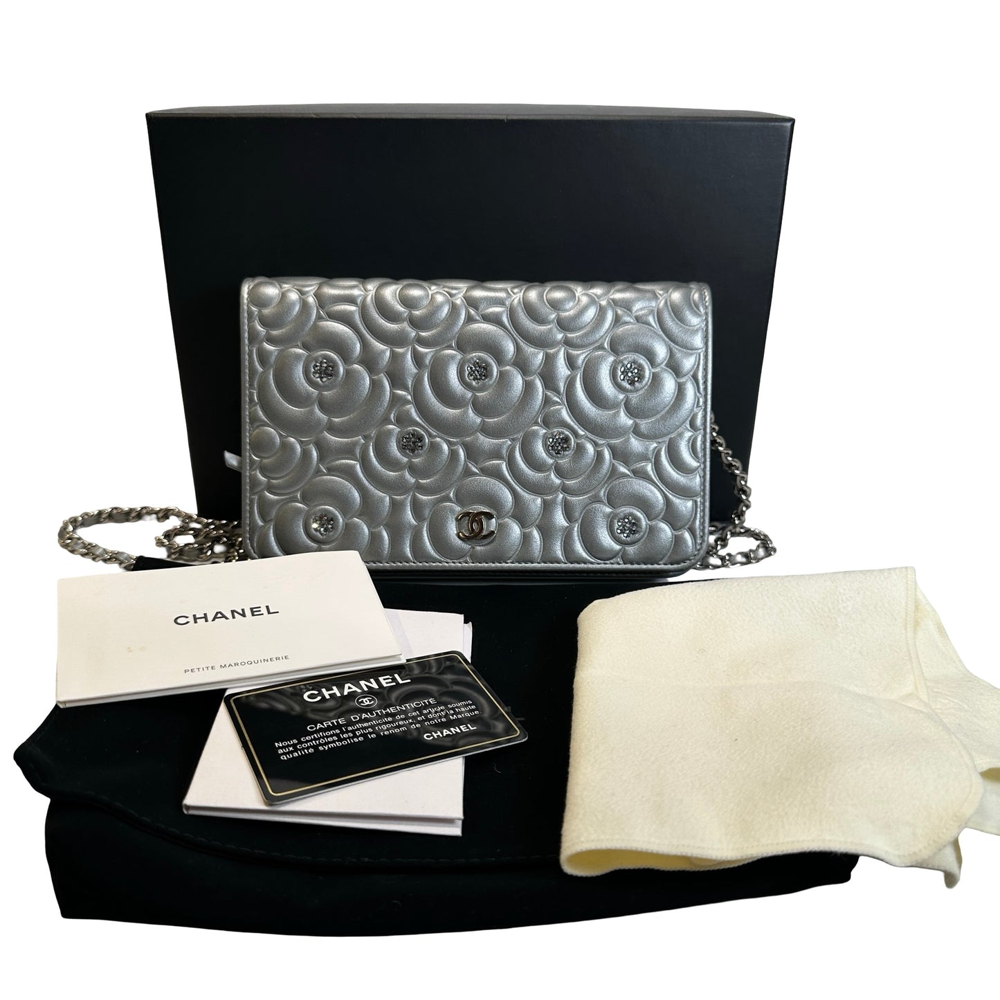Used CHANEL Camellia Leather woc Wallet on chain Silver，Phw