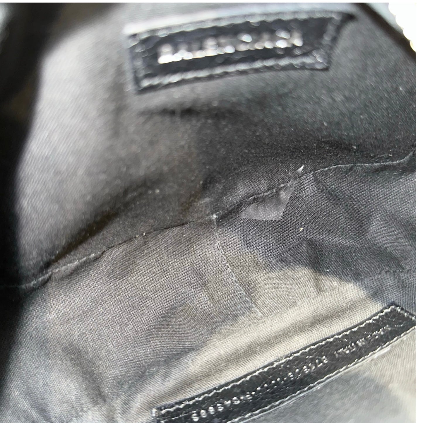 BALENCIAGA LE CAGOLE XS BLACK CALFSKIN PHW SHOULDER BAG [3000642]