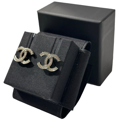 Used CHANEL Yellow Gold Earrings PHW