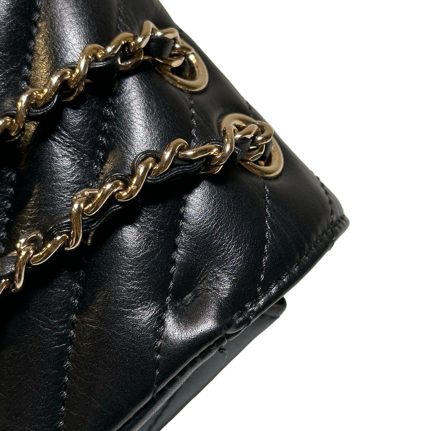Used CHANEL Chevron Lambskin Chevron Flap Bag Chain Shoulder Bag Black Gold
