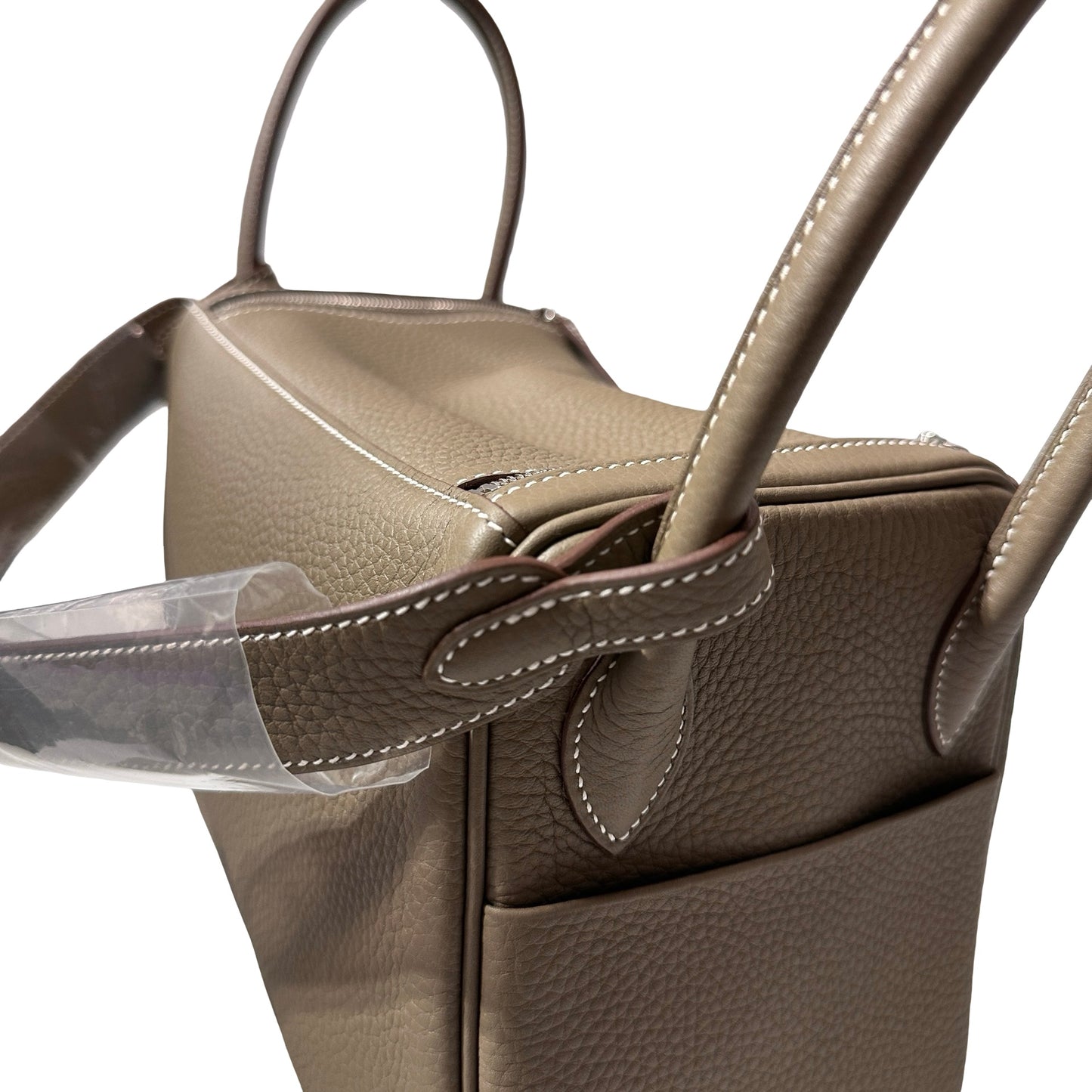 New HERMÈS Clemence leather Lindy 26 Shoulder Bag Etoupe PHW