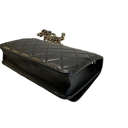 Used CHANEL Quilted Lambskin Wallet on chain Wallet on chain Black Gold