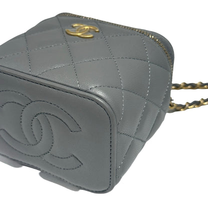 CHANEL MINI VANITY BAG [3000023]