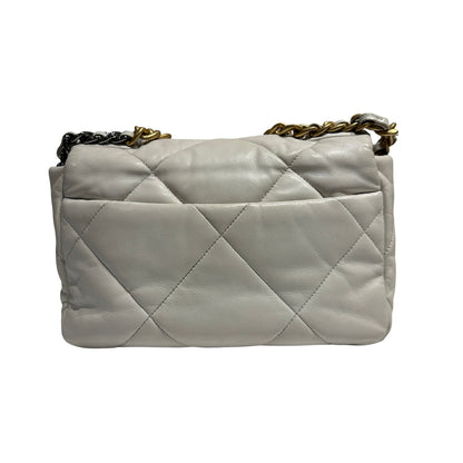 CHANEL 19 HANDBAG SMALL WHITE [3000355]