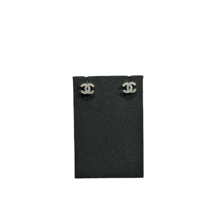 New Chanel CC Logo Earrings Silver