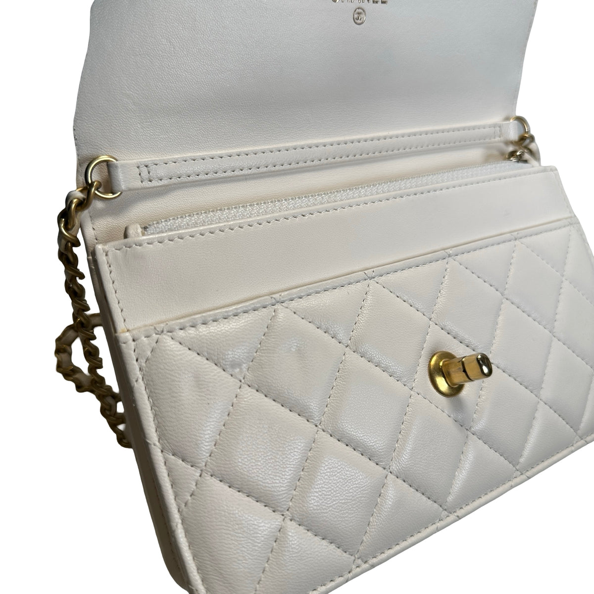 Used CHANEL Quilted Lambskin Wallet on chain Wallet on chain White Gold