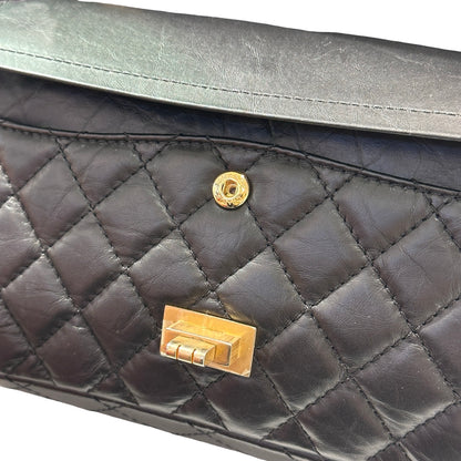 CHANEL Chain Shoulder Bag