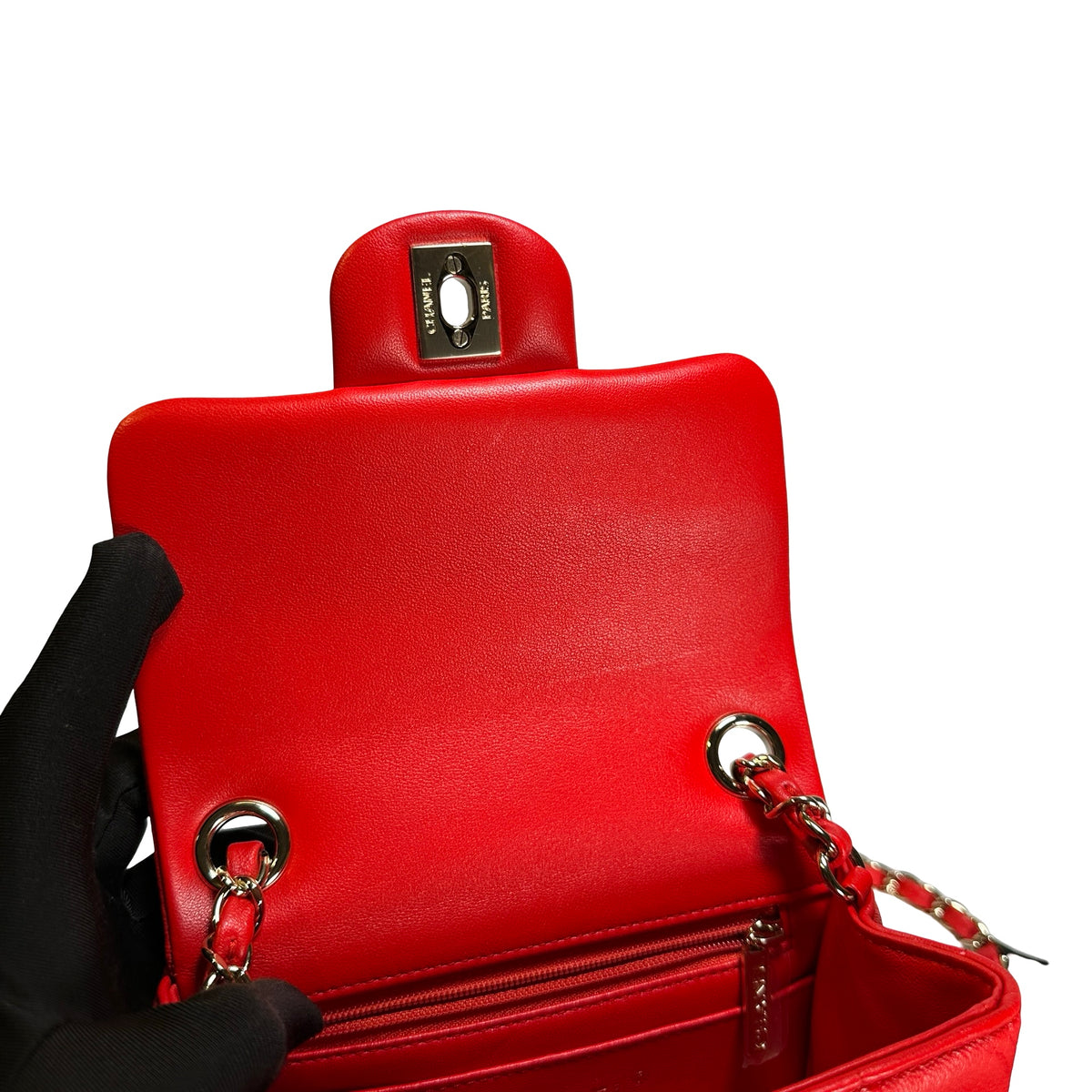 Used CHANEL Mini Flap 17cm Cross body bag Red PHW