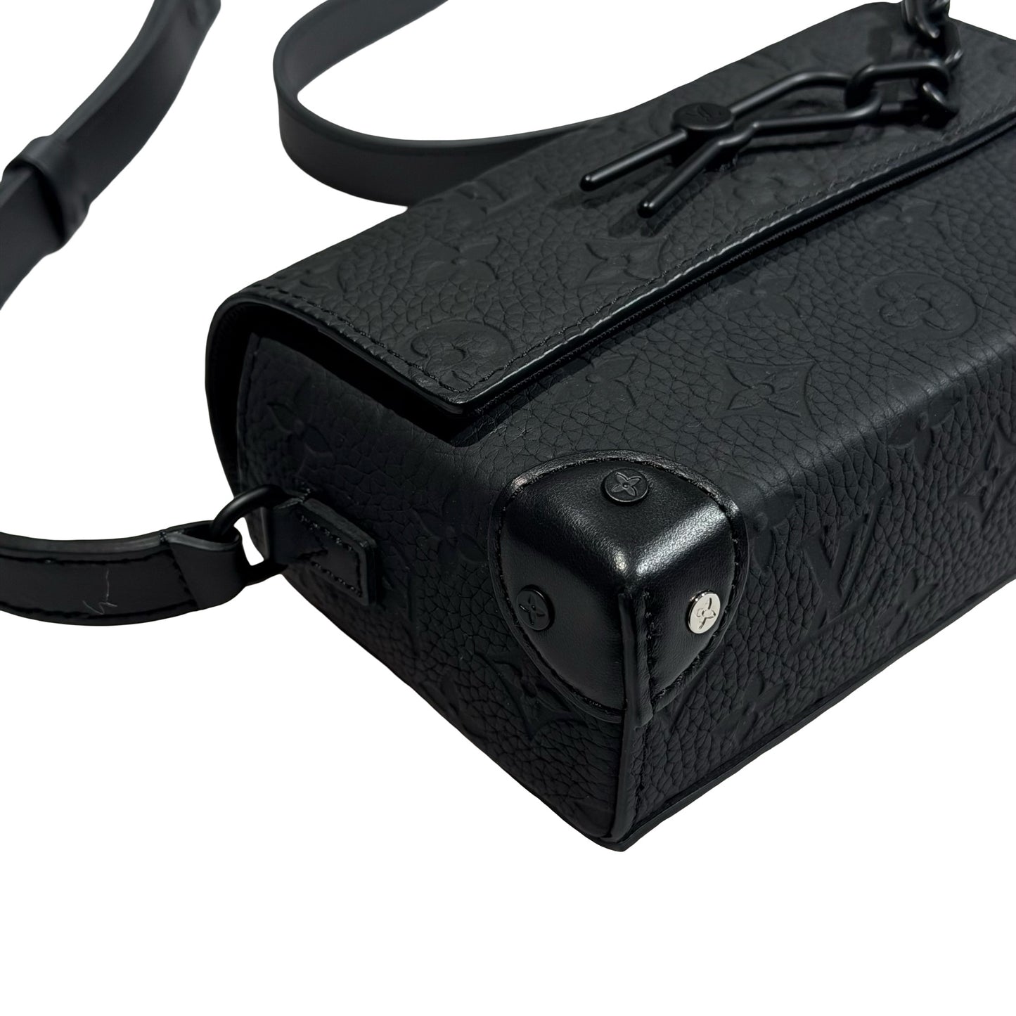 Used LOUIS VUITTON Taurillon Leather Steamer Wearable Wallet Cross Body Bag Black