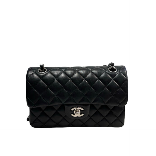 Used CHANEL Quilted Lambskin Classic Flap Chain shoulder bag Black Silver hardware