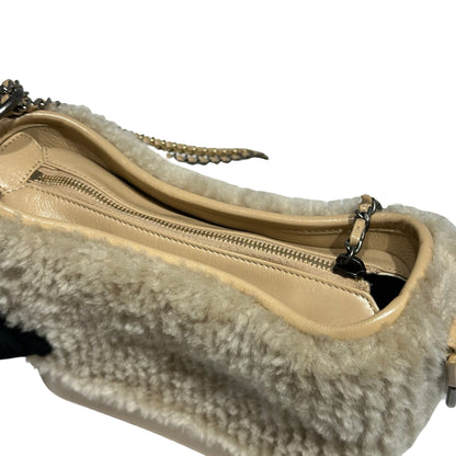 CHANEL GABRIELLE SMALL BEIGE SHEARLING [3000156]