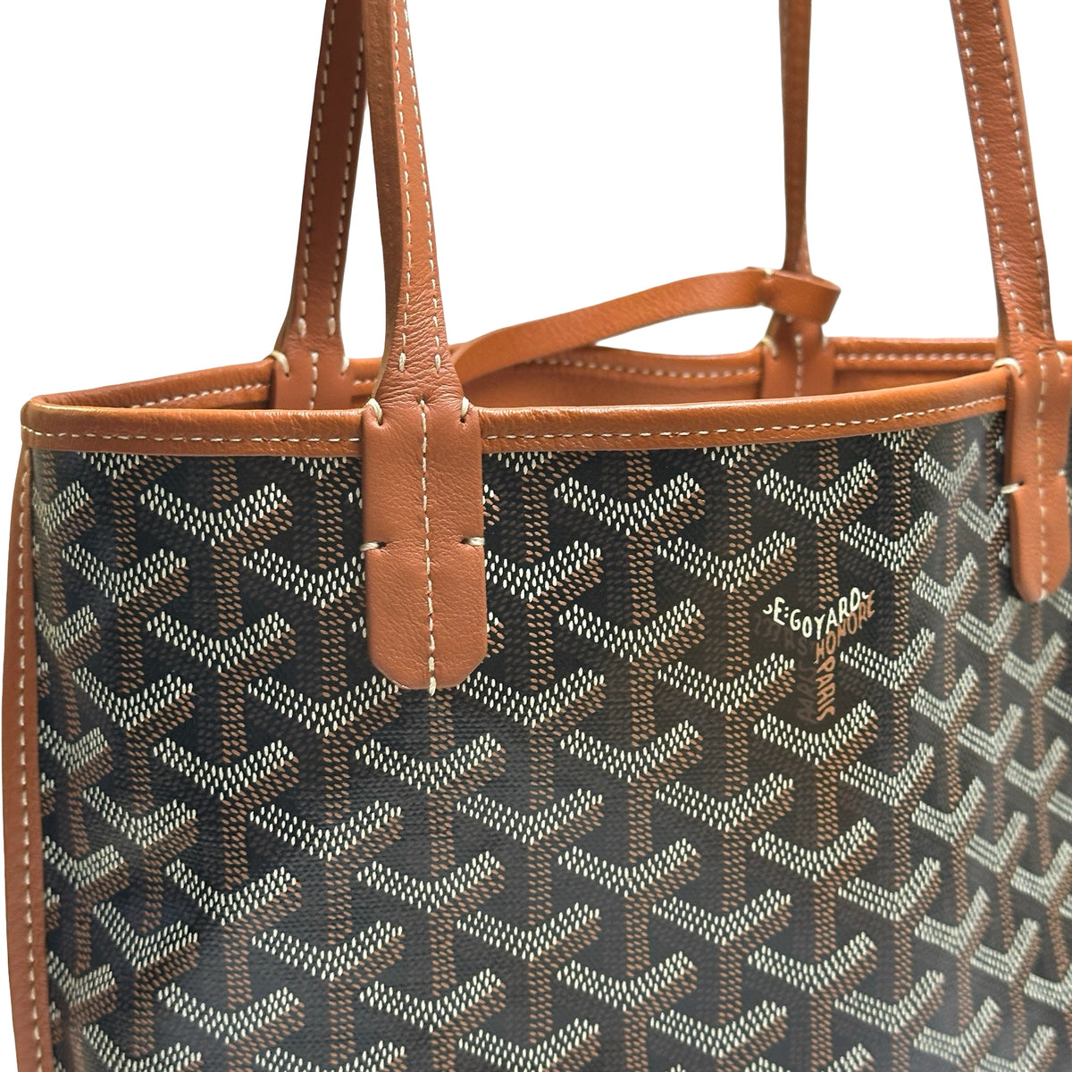 Used GOYARD Goyardine Hobo Tote Bag Black Brown