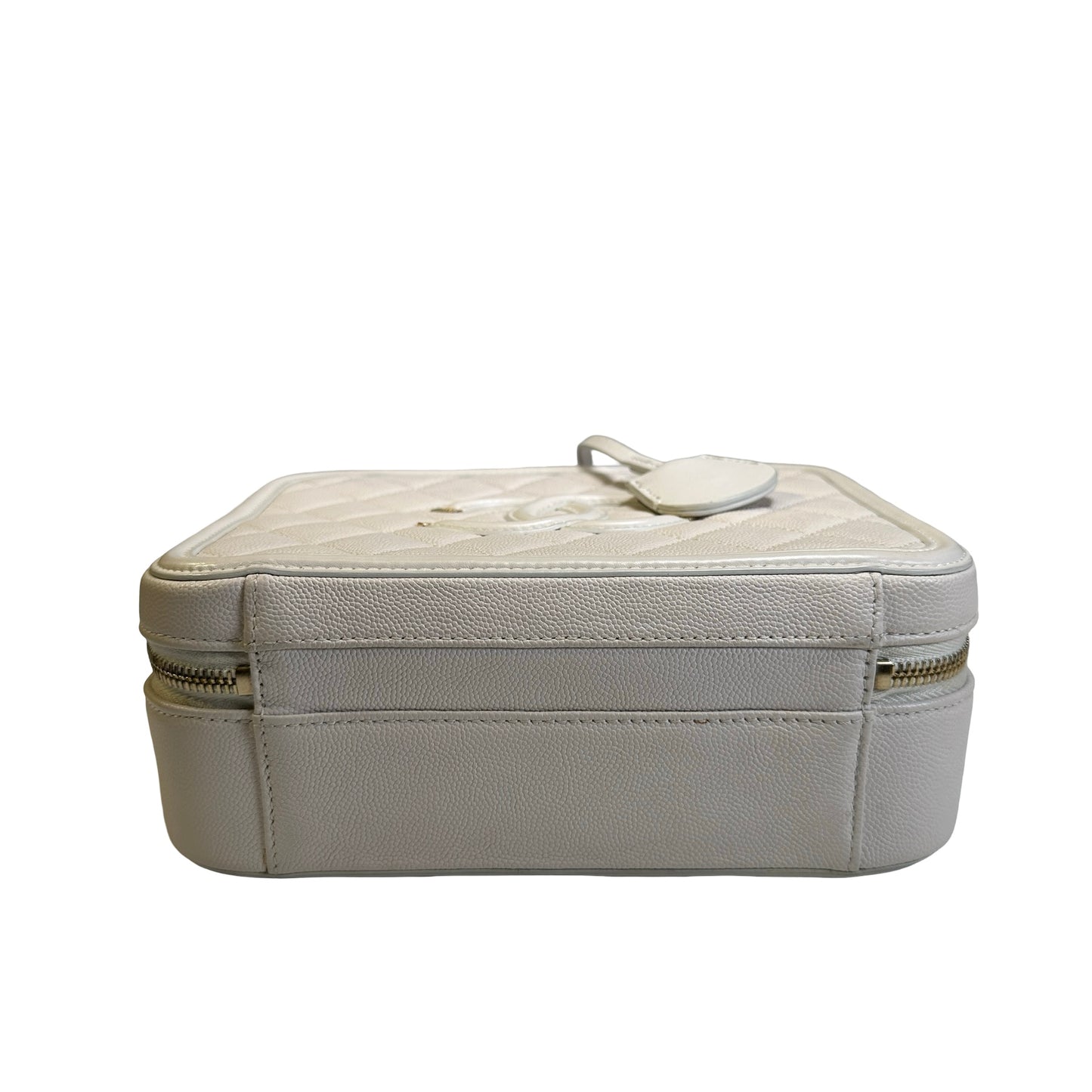 Used CHANEL Quilted Caviar Vanity Case Vanity case White