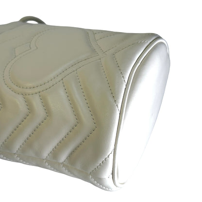 Used GUCCI Matelassé chevron leather GG Marmont Matelassé Mini Bag Crossbody Bag White Antique gold-toned hardware