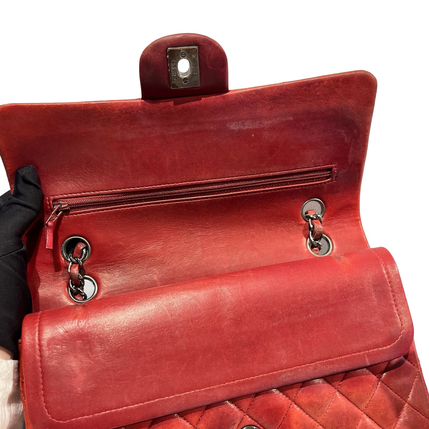 Used CHANEL Quilted Classic Flap Chain Shoulder Bag Red