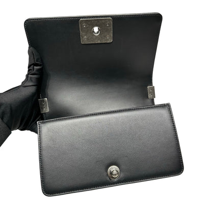 CHANEL BOY 20CM [3001918]