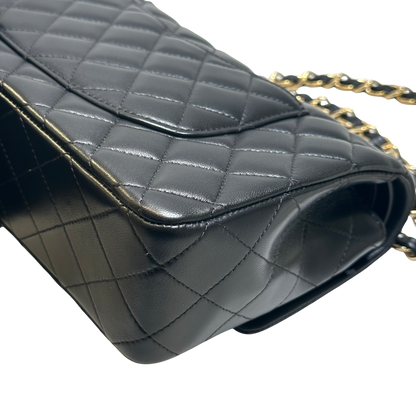 Used CHANEL Quilted Lambskin Classic Flap Chain Shoulder Bag Black Gold