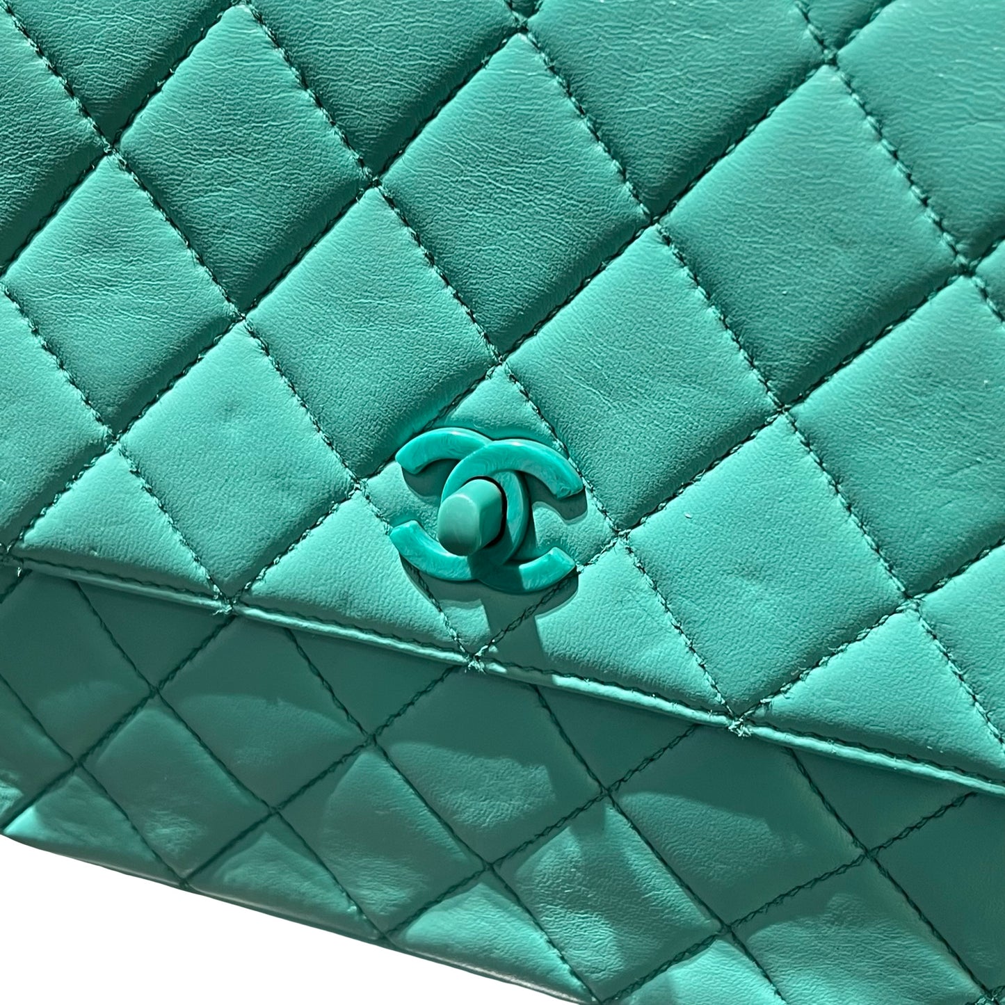 Used CHANEL Vintage flag Flat bag Green GHW