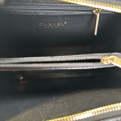 Used CHANEL Quilted Caviar CC Filigree Vanity Case Vanity case Black