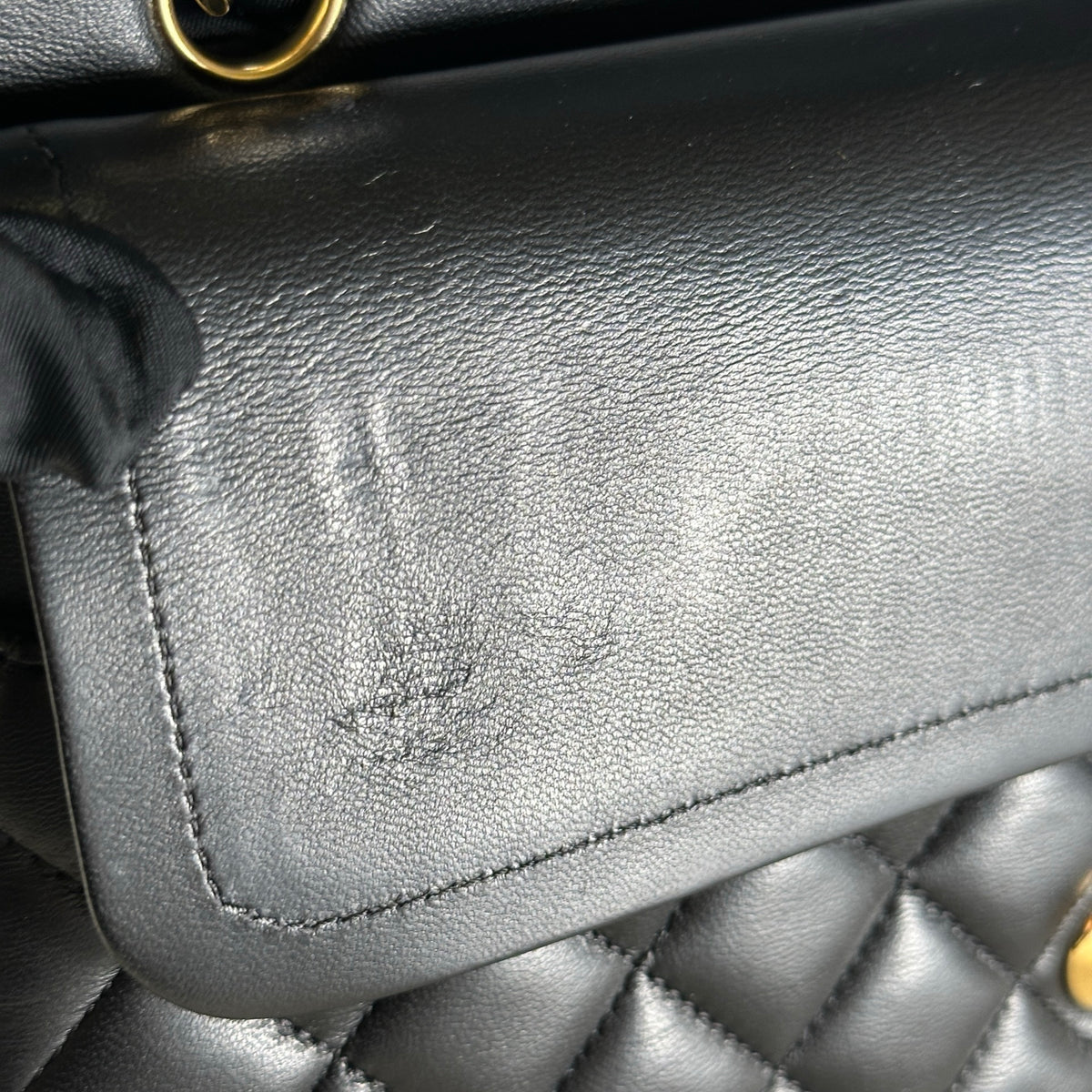 Used CHANEL Quilted Lambskin Classic Flap Chain Shoulder Bag Black Gold