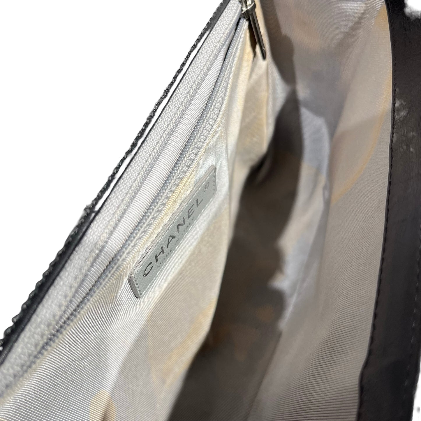 CHANEL BOY 28 [3001274]