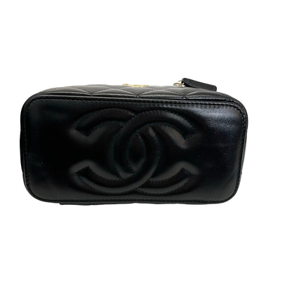 New Chanel 23P Vanity Case Long Box Top Handle Black GHW