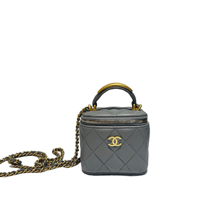 CHANEL MINI VANITY BAG [3000023]