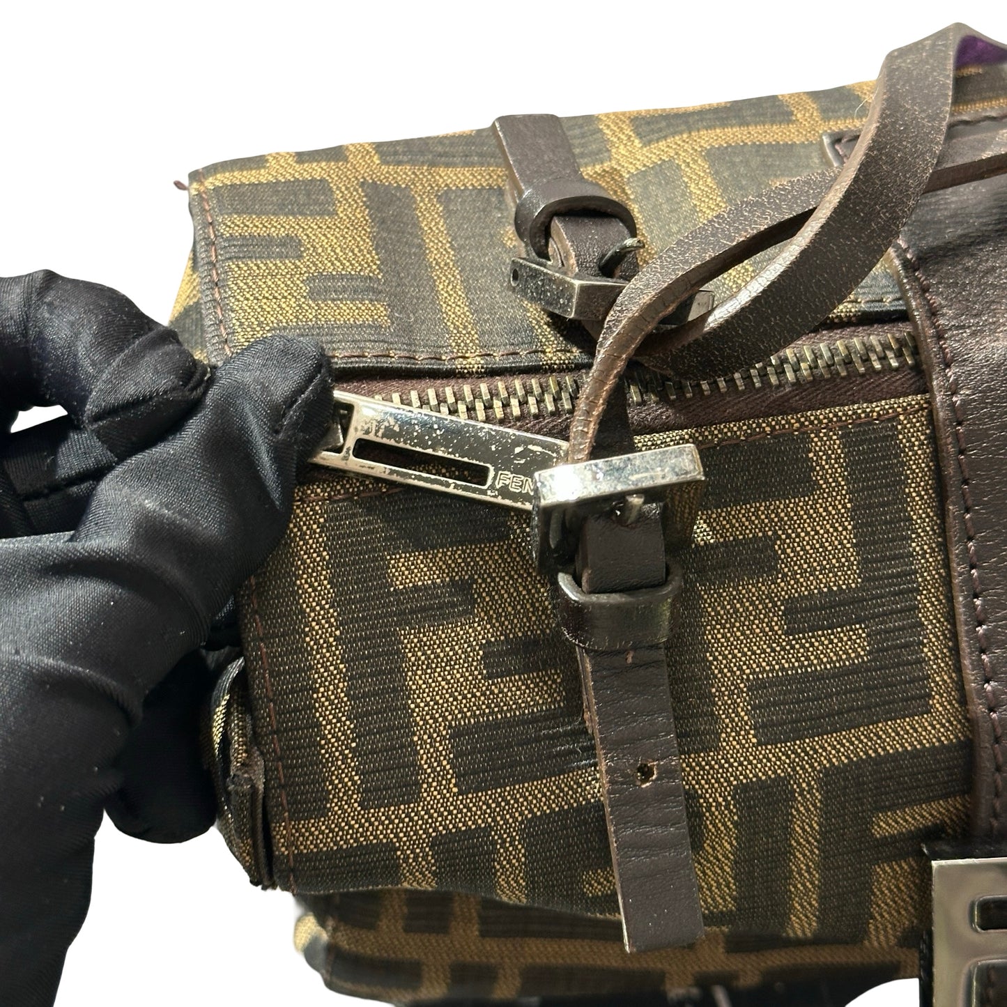 Used FENDI Vintage Shoulder Shoulder Bag Brown PHW