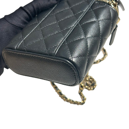 CHANEL VANITY WITH CC BAG  [3000310]