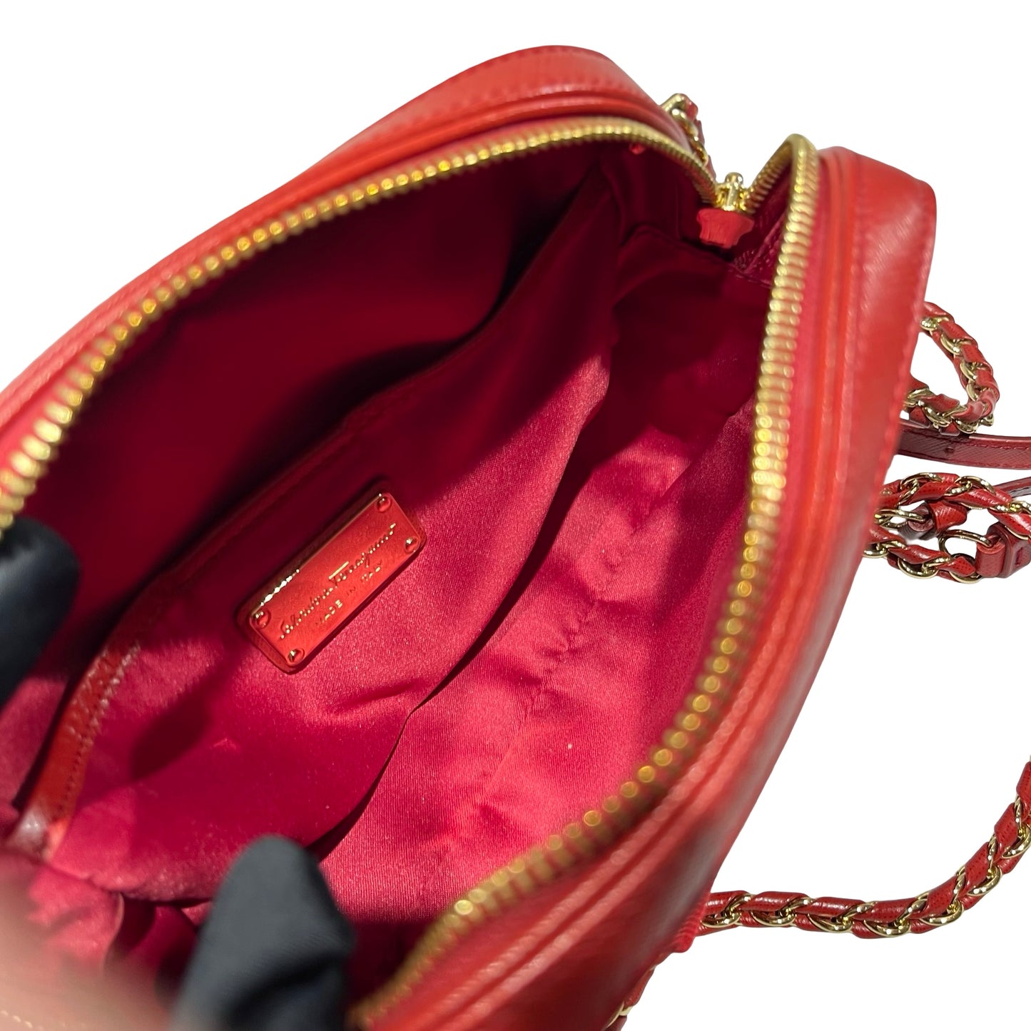 Used Ferragamo Saffiano leather Cross Body Bag Red GHW
