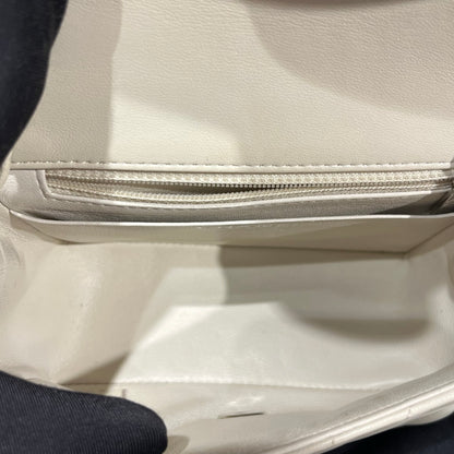 Used CHANEL Quilted Classic Flap Chain Shoulder Bag White