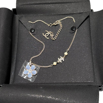 New CHANEL Necklace Jewelry GHW