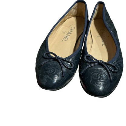 CHANEL NAVY SHOES [3001029]