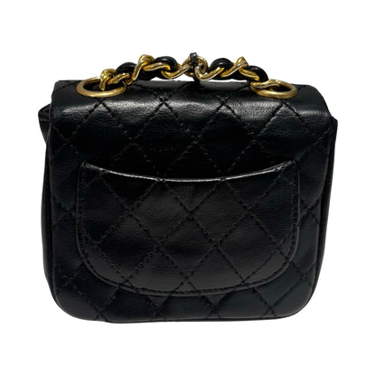 CHANEL POUCH WITH CHAIN［3000025］