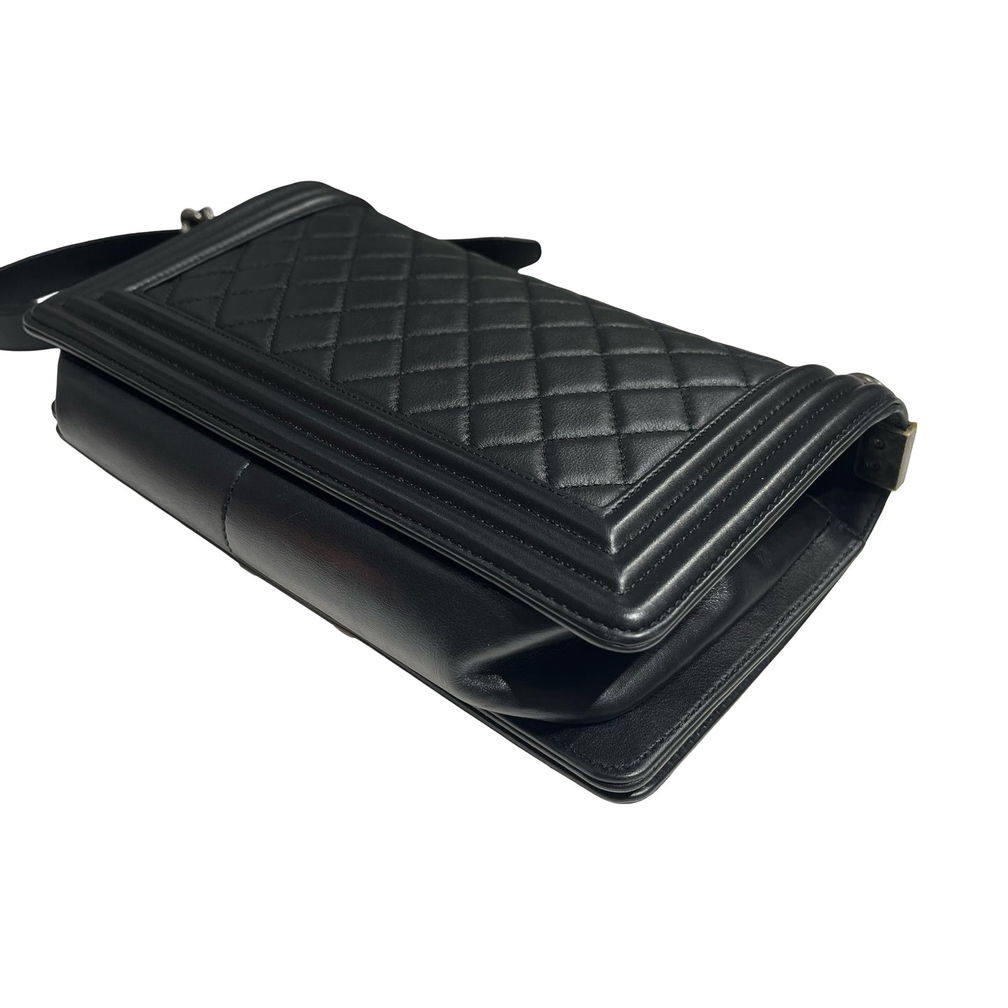 CHANEL BOY 25CM [3000501]
