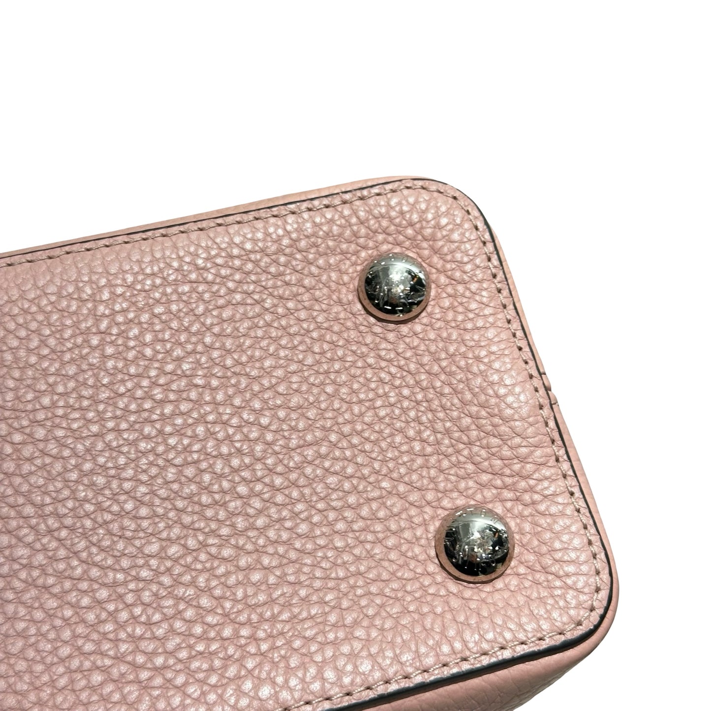 LV CAPUCINES MM BAG [3000569]
