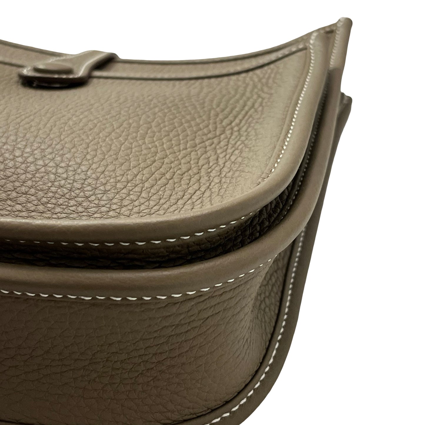 Brand New HERMES Leather Evelyne 23 Shoulder Bag Etoupe PHW