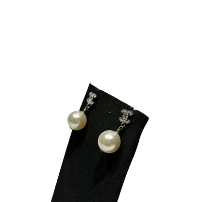 Unused CHANEL Earrings