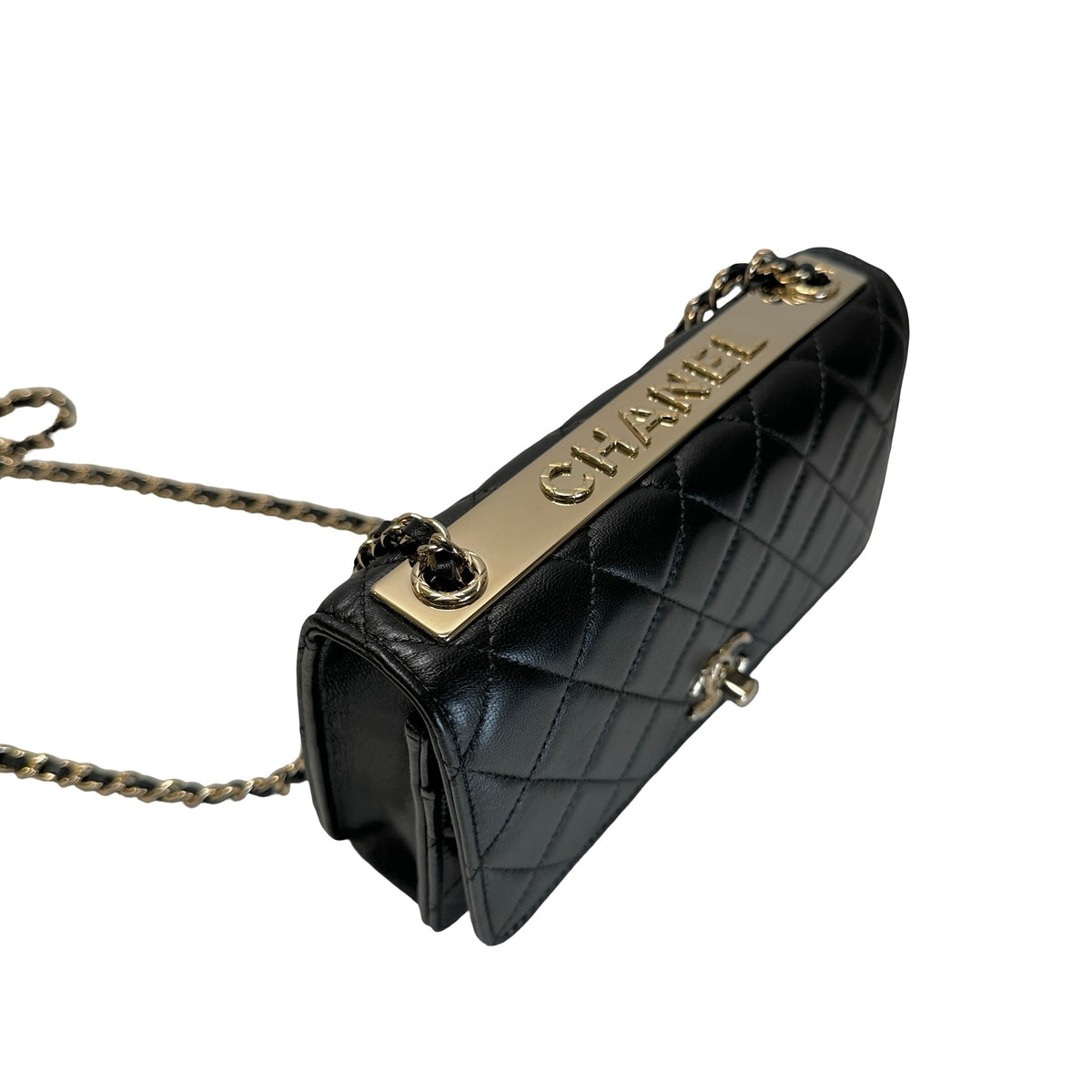 Used CHANEL Quilted Lambskin Wallet on chain Wallet on chain Black Gold
