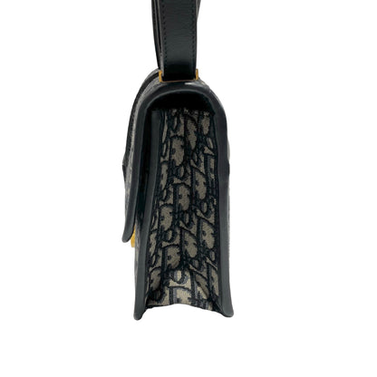 DIOR MONTAIGHE 30 Shoulder Bag