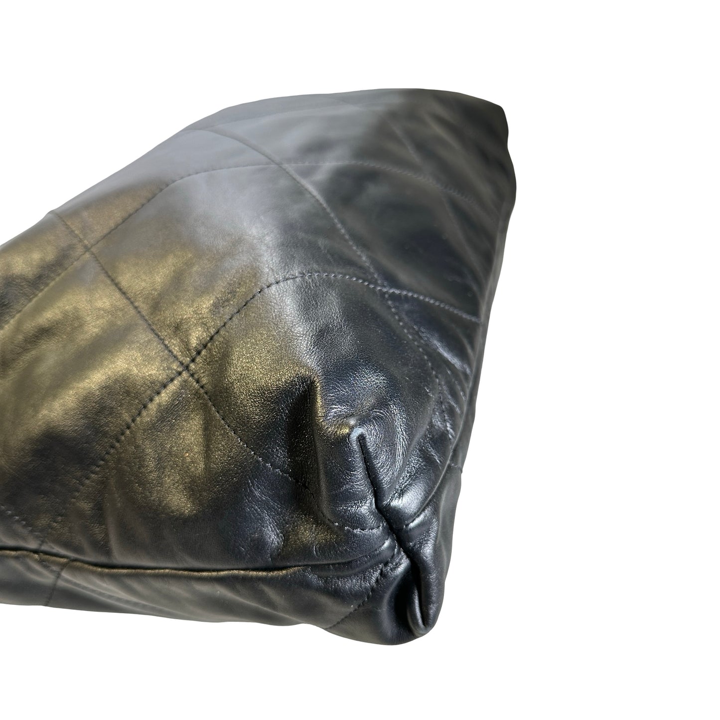 Used CHANEL Quilted Calfskin Chanel 22 Shoulder Bag Black Gold