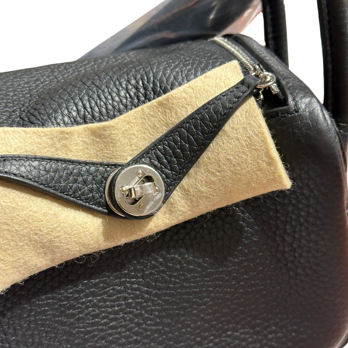 Brand New HERMES Clemence Leather Lindy Mini Handbag Black