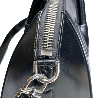 Used GIVENCHY Smooth Leather Antigona Handbag Black