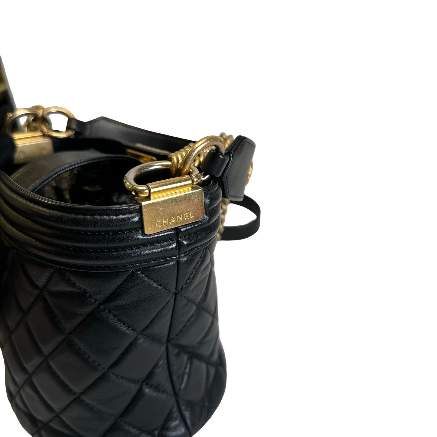 Used CHANEL Quilted Leather Boy Chanel Bucket Bag Bucket Bag Black，GHW