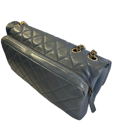Used CHANEL Quilted Caviar Classic Flap Chain Shoulder Bag Grey Gold