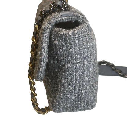 Used CHANEL Tweed Chanel 19 Chain Shoulder Bag Grey，GHW
