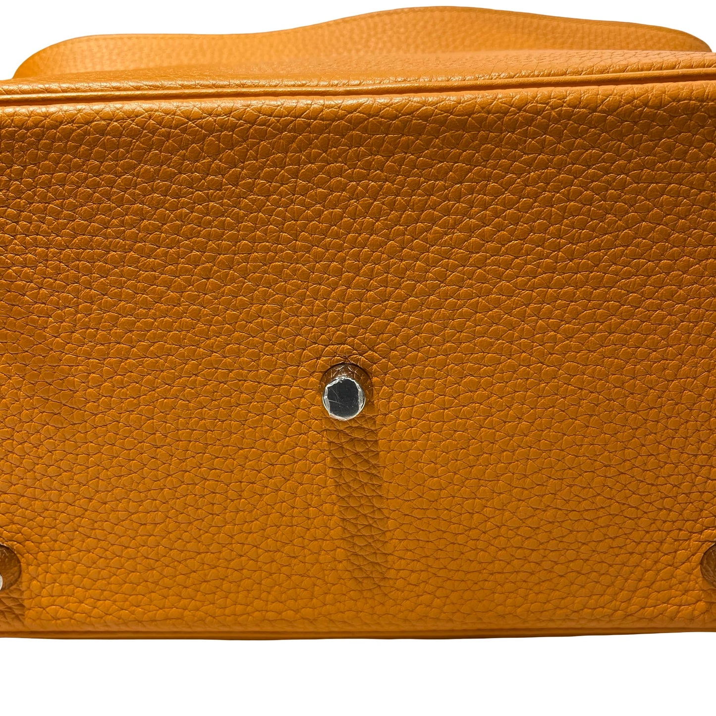 Used HERMÈS Clemence leather Lindy 26 Cross Body Bag PHW Orange (93)