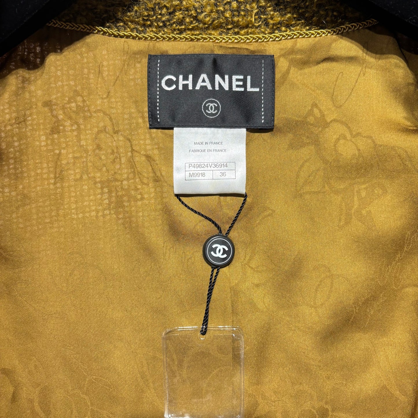 CHANEL YELLOW CROPPED TWEED JACKET [3000262]